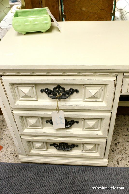 Thrifty Desk Makeover