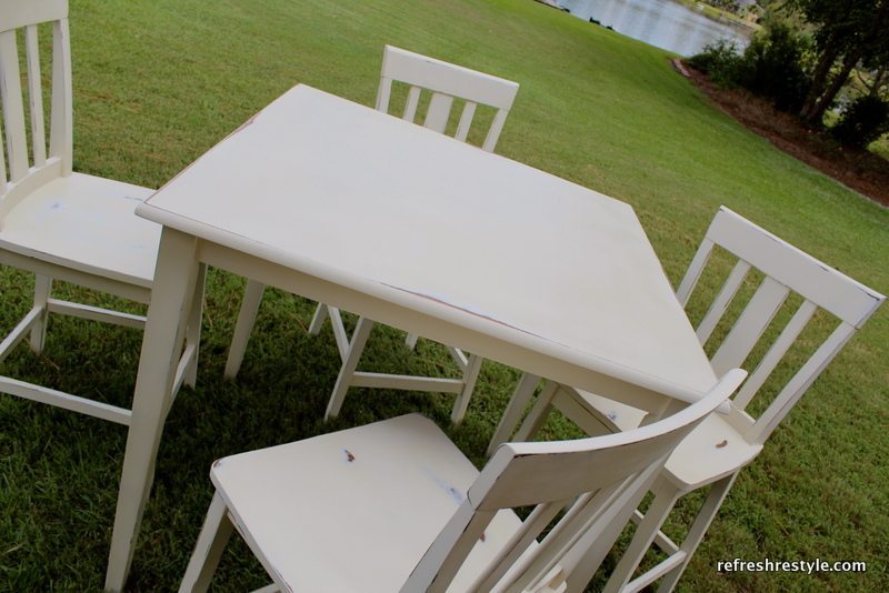 Hightop Table and Chairs Makeover