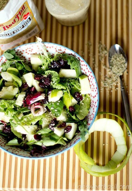 07 - Sweet Basil - Hulled Hemp Seed Salad