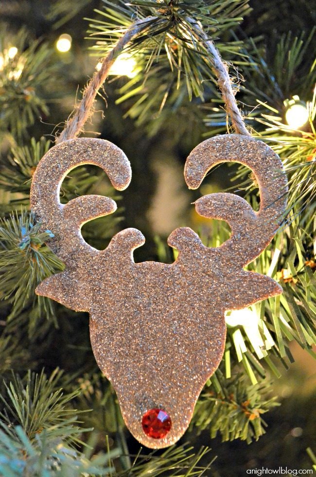 18 - A Night Owl Blog - Glitter Reindeer Ornament