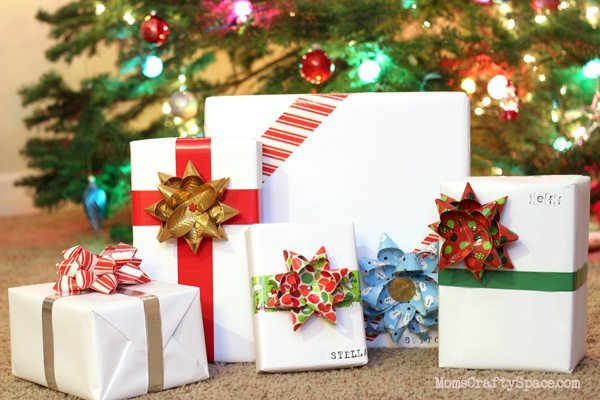 Happiness is Homemade - Creative Wrapping with Duct Tape