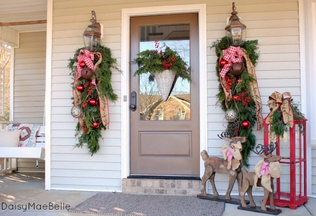 Daisy Maebelle - Christmas Front Porch
