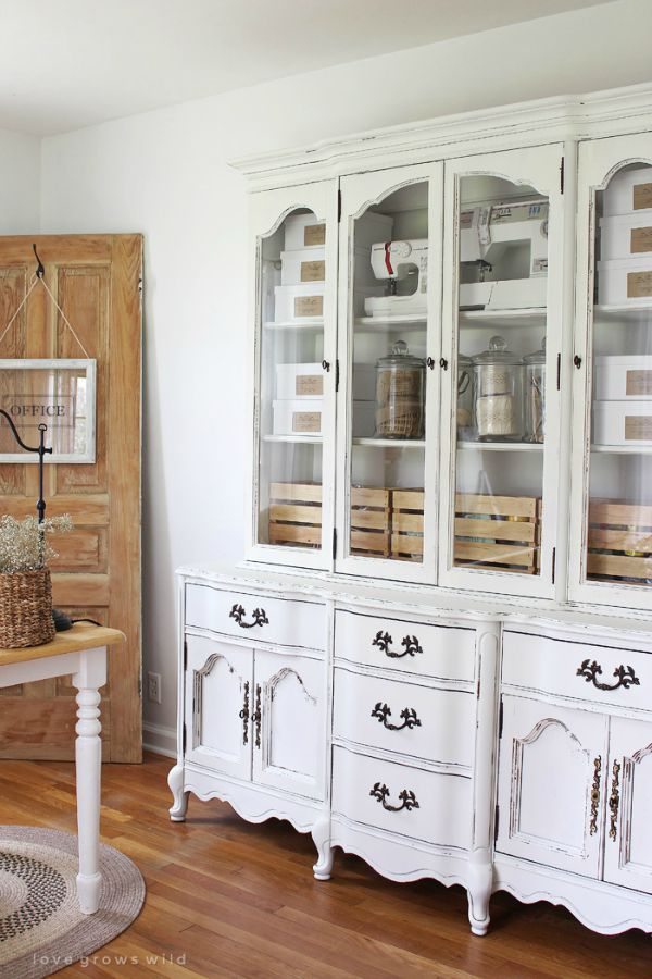 Hutch Makeover