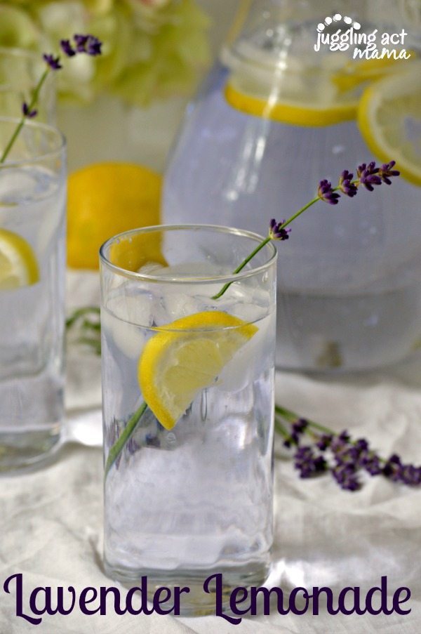 Lavender-Infused-Lemonade
