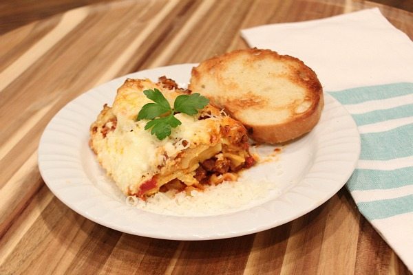 Crock pot - slow cooker lasagna yummy recipe made with Ragu