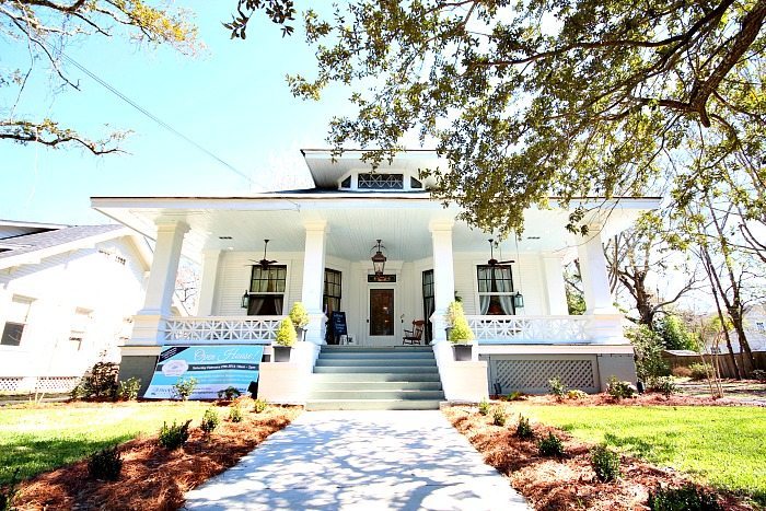 Southern Romance Phantom Screens Idea home in Mobile Al