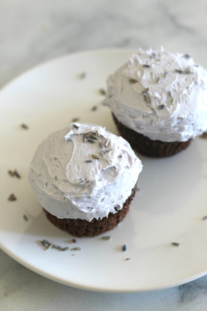 Chocolate-buttermilk-cupcakes-lavender-frosting