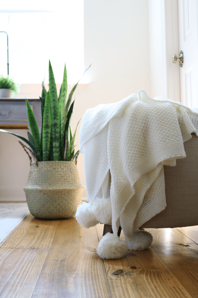 Ottoman and lightweight throw