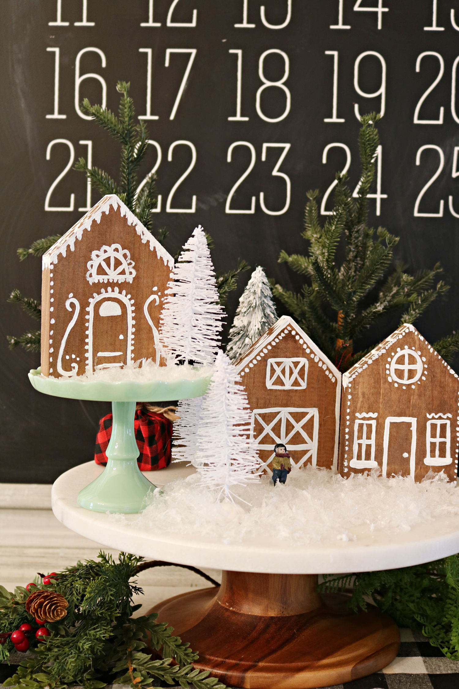 Gingerbread House - Wood