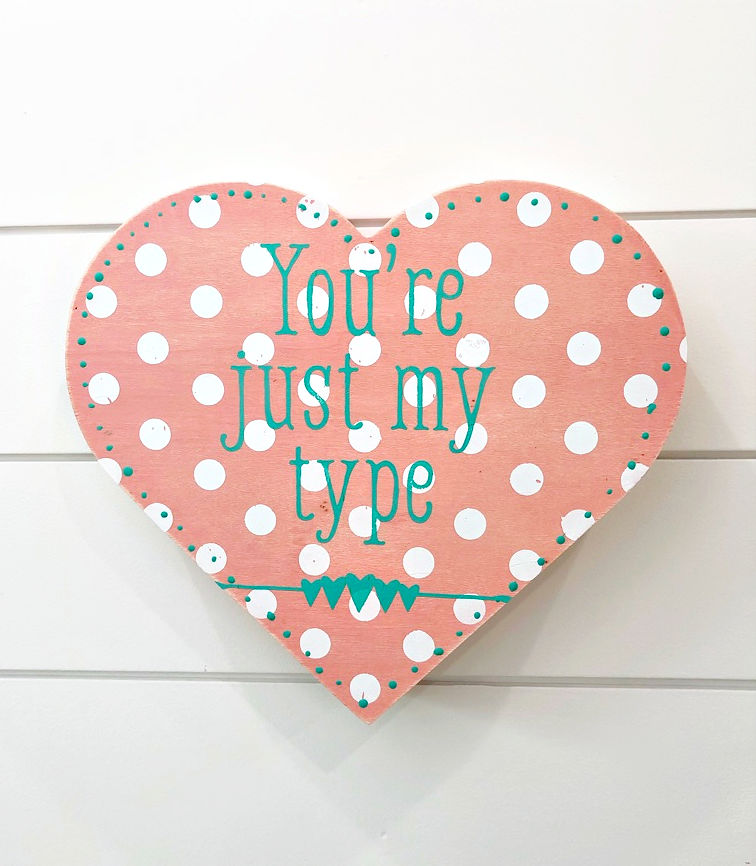 DIY Valentines heart idea using Chalk Couture Chalkology Paste and Transfers