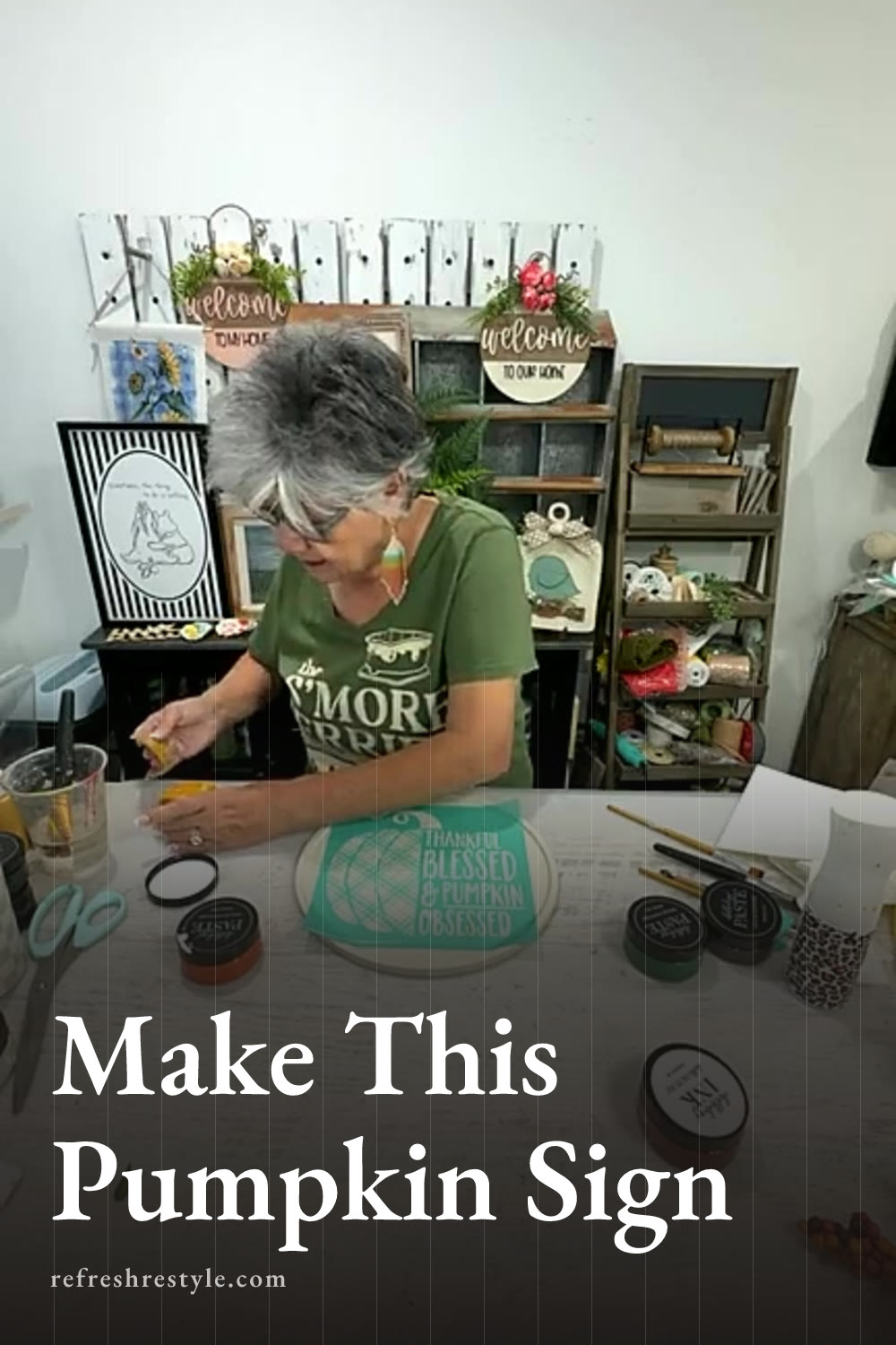 Chalk Couture Transfers for a Distressed Pumpkin Sign