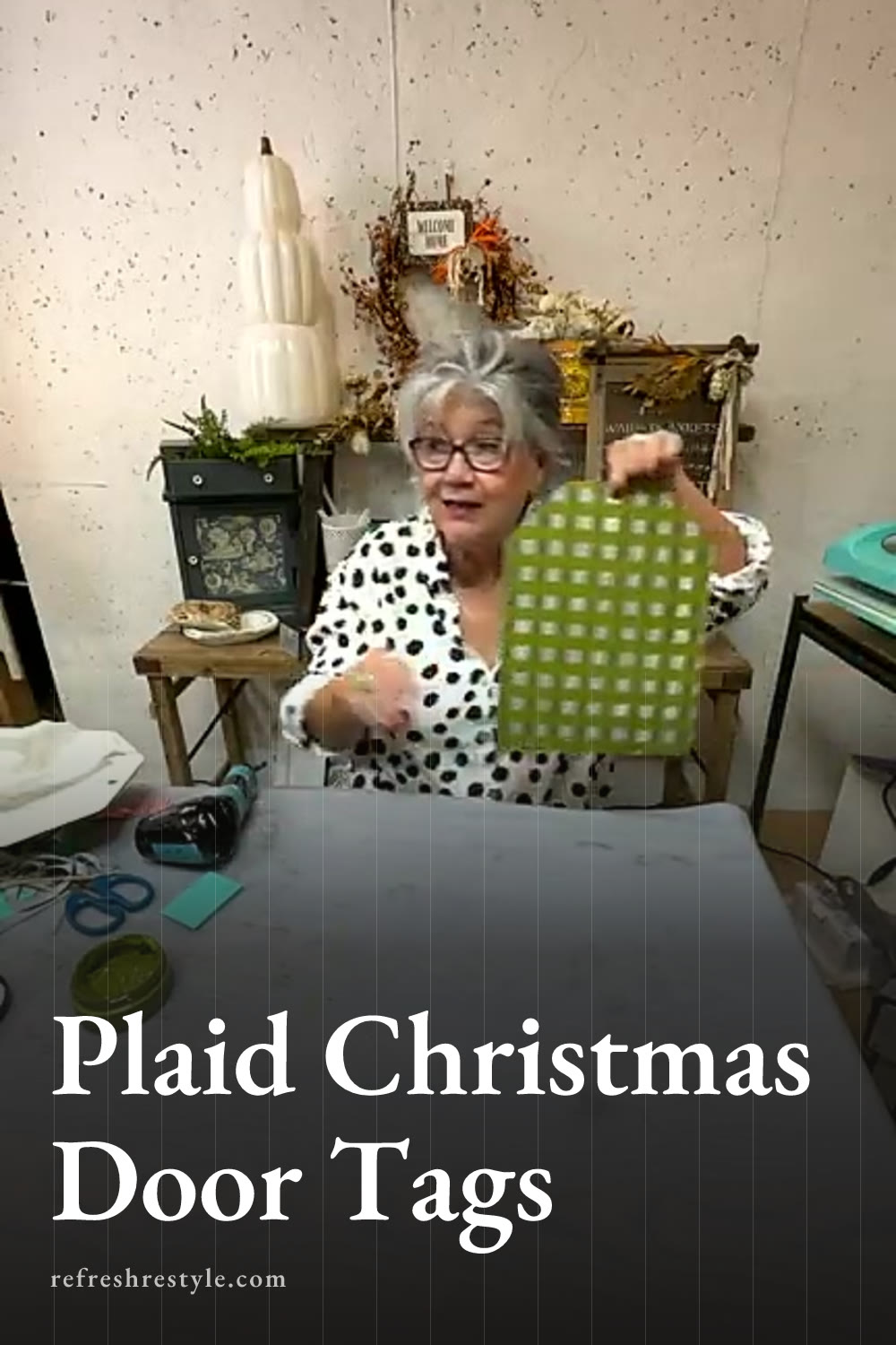 Chalk Couture Christmas Door Tags With Plaid